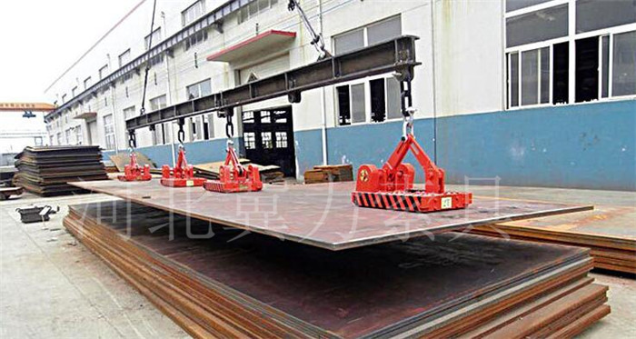 自动永磁吸盘吊装钢板