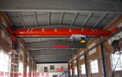 小型电动提升机吊钩坠落伤亡