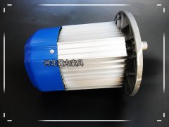 室内电动提升机电机养护