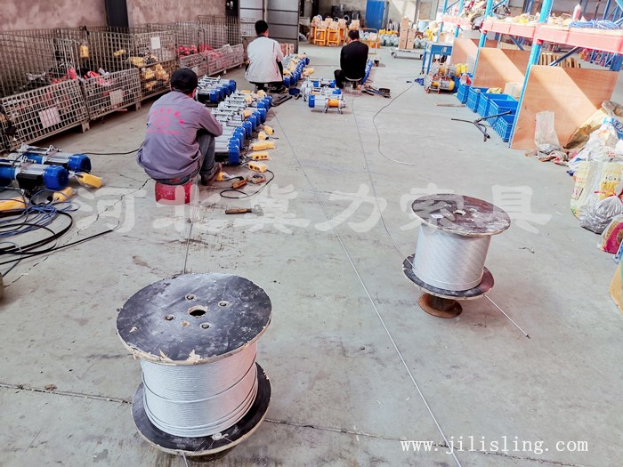 电动提升机钢丝绳安装过程