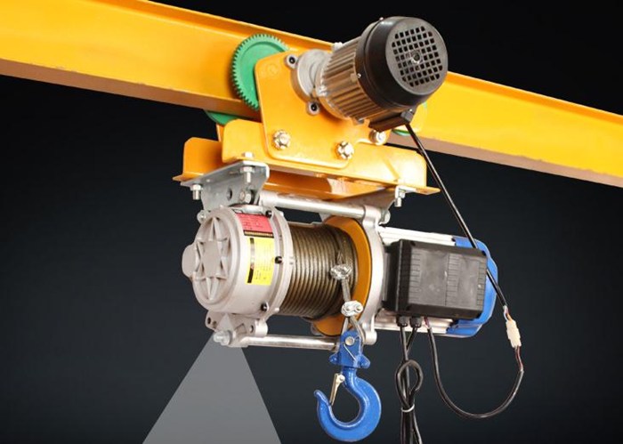 组装好的电动提升机跑车效果图