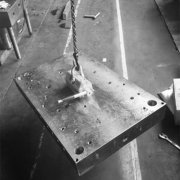 保定永磁吸盘吊装钢板客户案