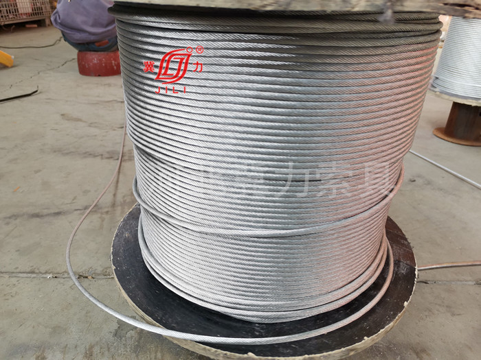多捻制金属丝芯钢丝绳