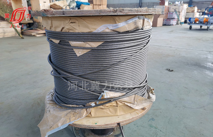 交捻防旋转镀锌钢丝绳
