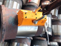 手动永磁起重器吸力变小了怎