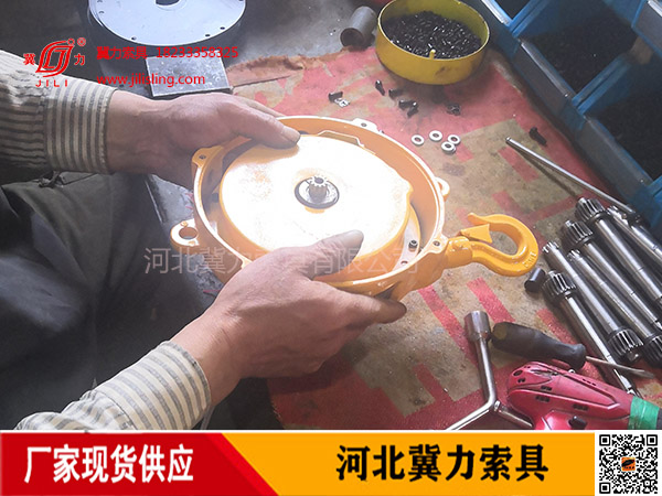 拉力平衡器内部结构及现场组