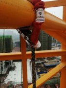 高空防坠器悬挂固定很重要