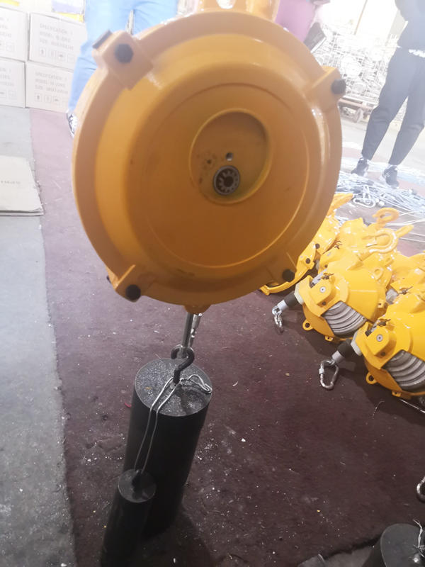 弹簧平衡器高度如何调节